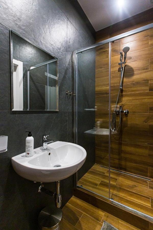 3 Vodna Apartment Lvov Exteriér fotografie
